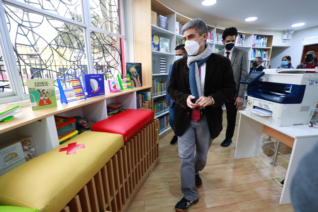 Ministro de Cultura inaugura Estación de Biblioteca Pública del Rímac