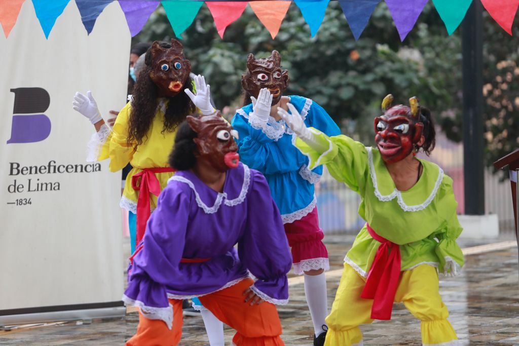 Ministro de Cultura participó en la ceremonia de lanzamiento de talleres artísticos en Barrios Altos