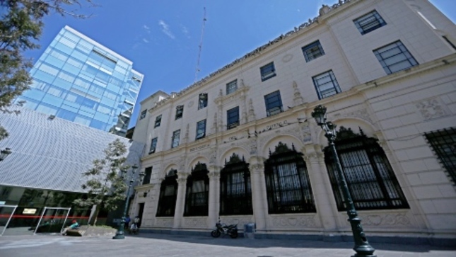Fachada de oficina principal