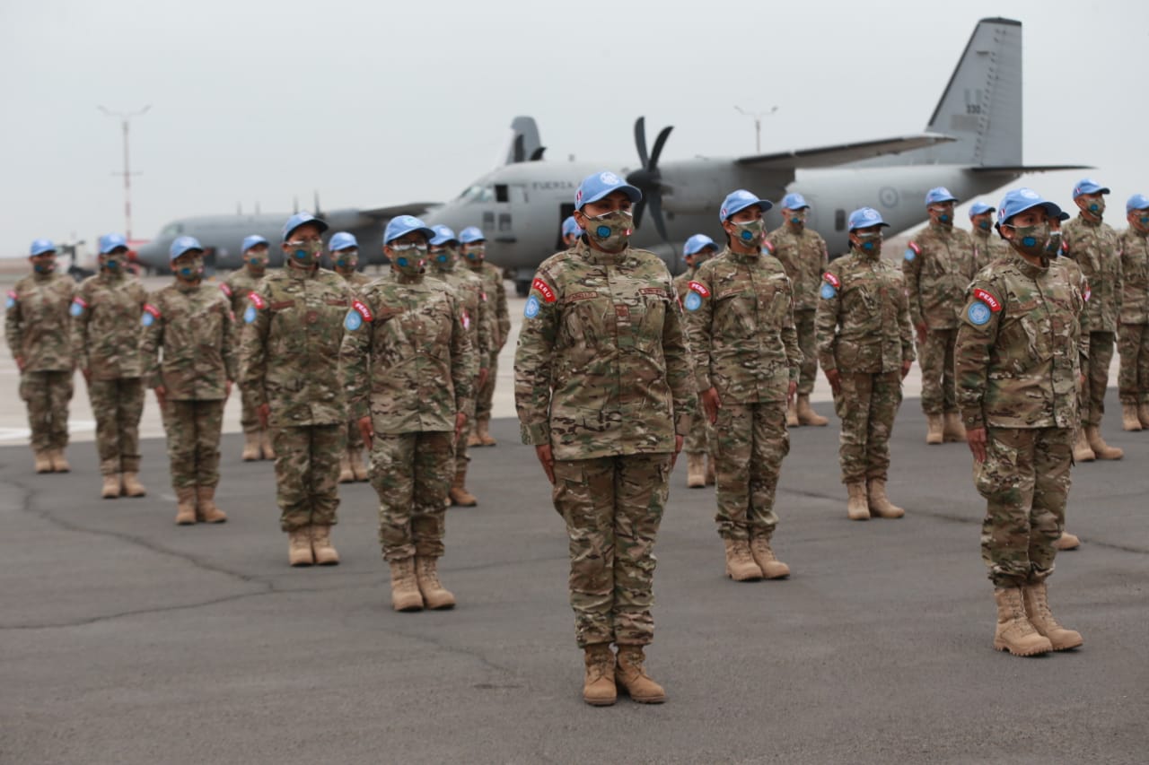 Cascos azules peruanos parten hoy a República Centroafricana en misión de paz
