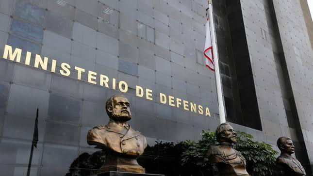 CDIH ofrece vacantes para programa de Derecho Internacional Humanitario para personal militar del MINDEF