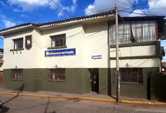 Foto de fachada de oficina defensorial