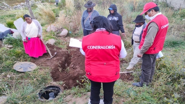 Imagen JPG de supervisión de obra de agua y saneamiento en Puno.