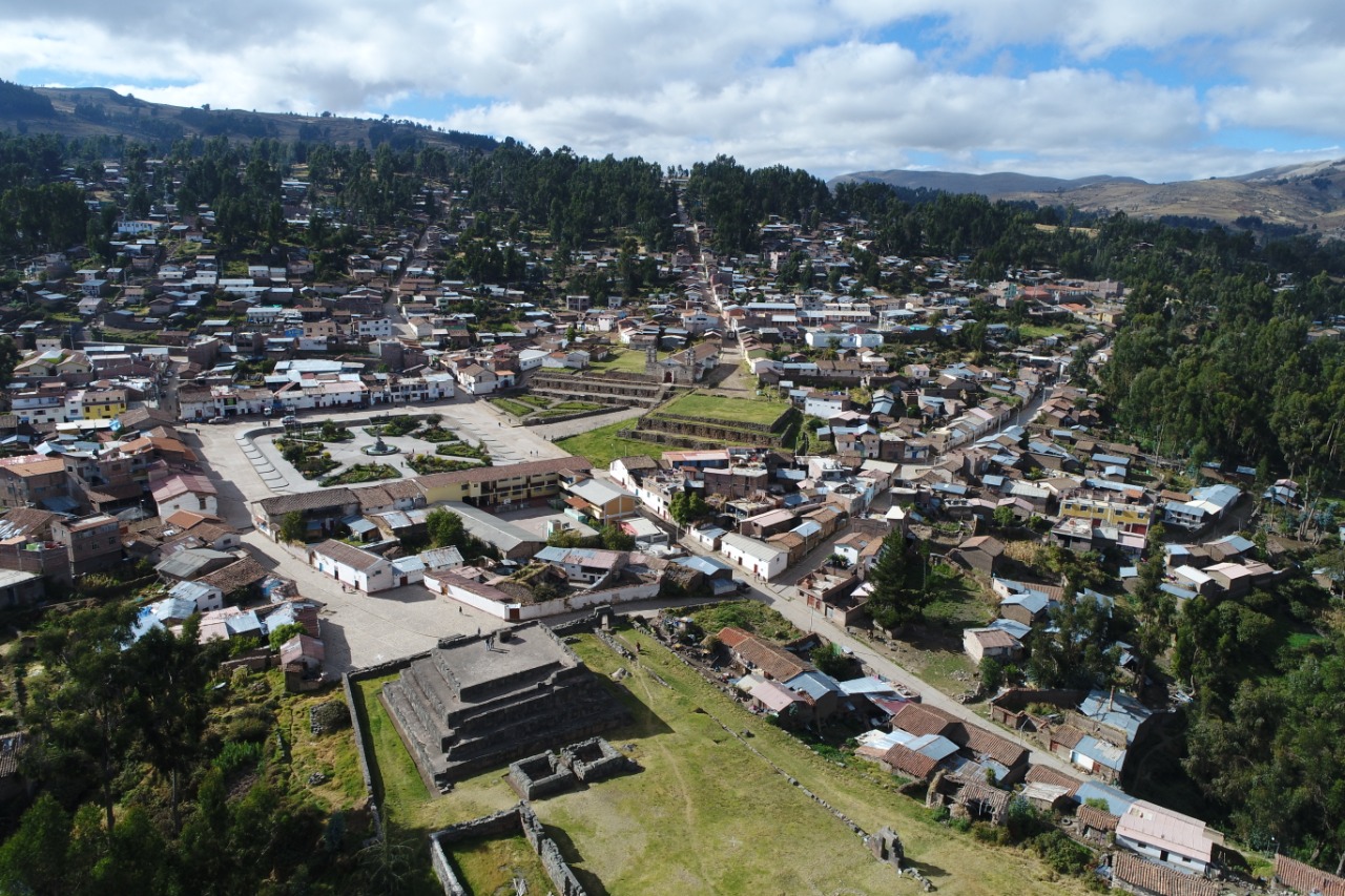 Concluye el saneamiento físico-legal de los monumentos arqueológicos de la ciudad de Vilcas Huamán en Ayacucho