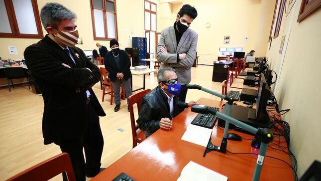 Ministro de Cultura visitó la Gran Biblioteca Pública de Lima