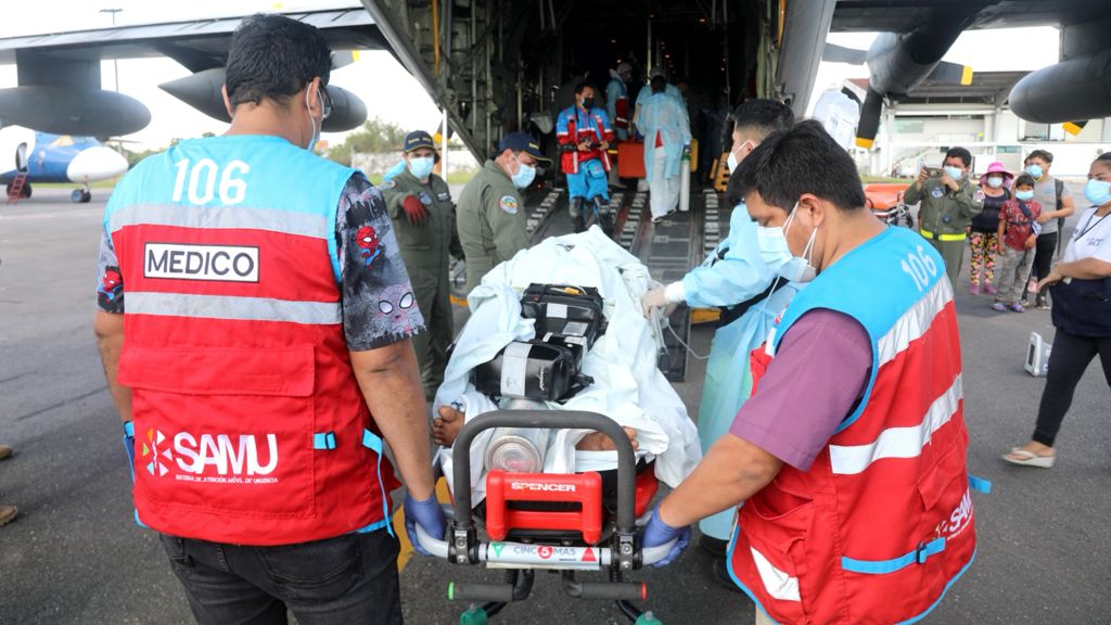 Minsa trasladó a Lima a cuatro menores y dos adultos tras accidente en comunidad nativa de Ucayali