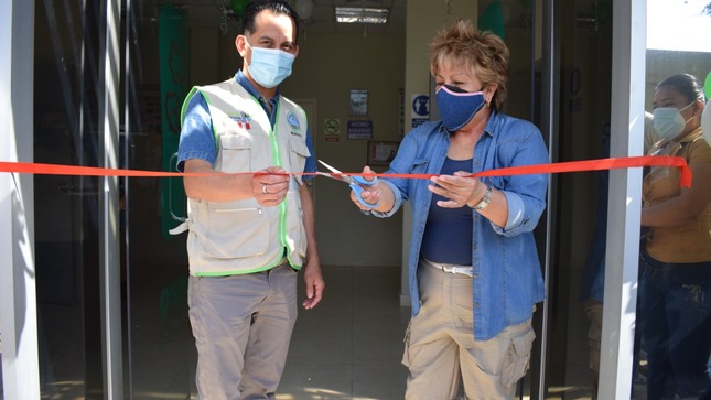 Fotografía de la inauguración de la nueva sede de la OD Iquitos.