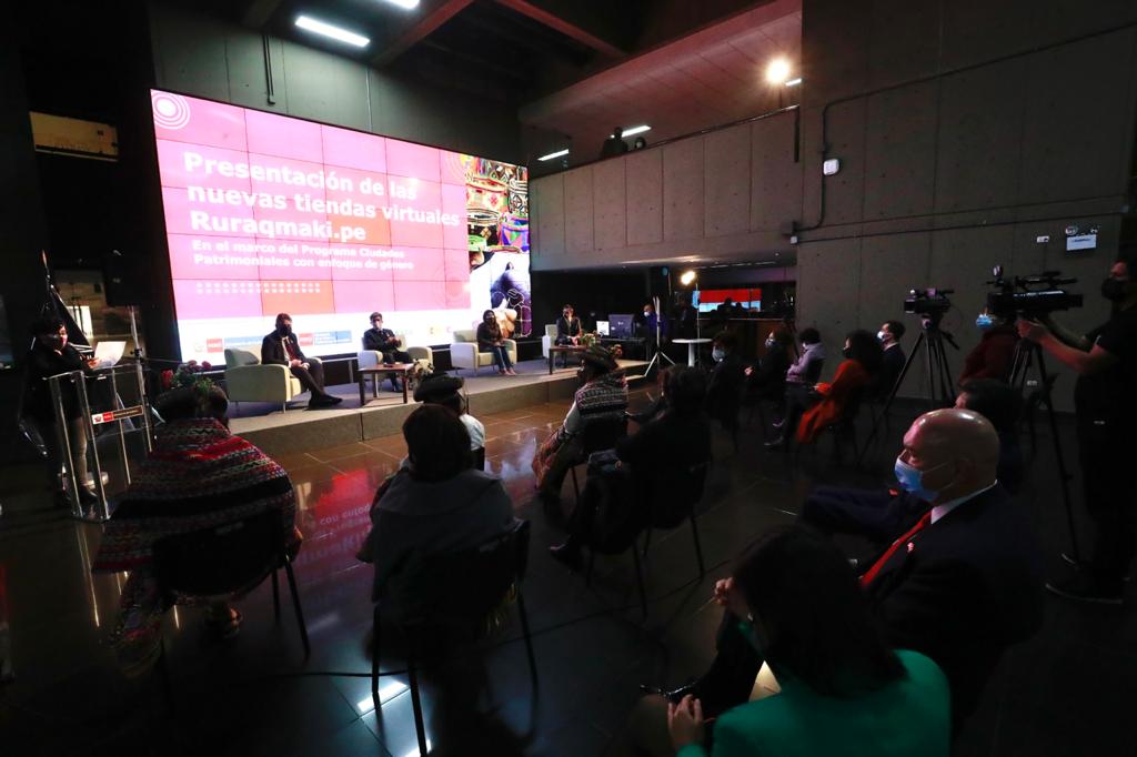 Ministro de Cultura asistió a presentación oficial de nuevas tiendas virtuales Ruraqmaki.pe en el marco del Programa Ciudades Patrimoniales