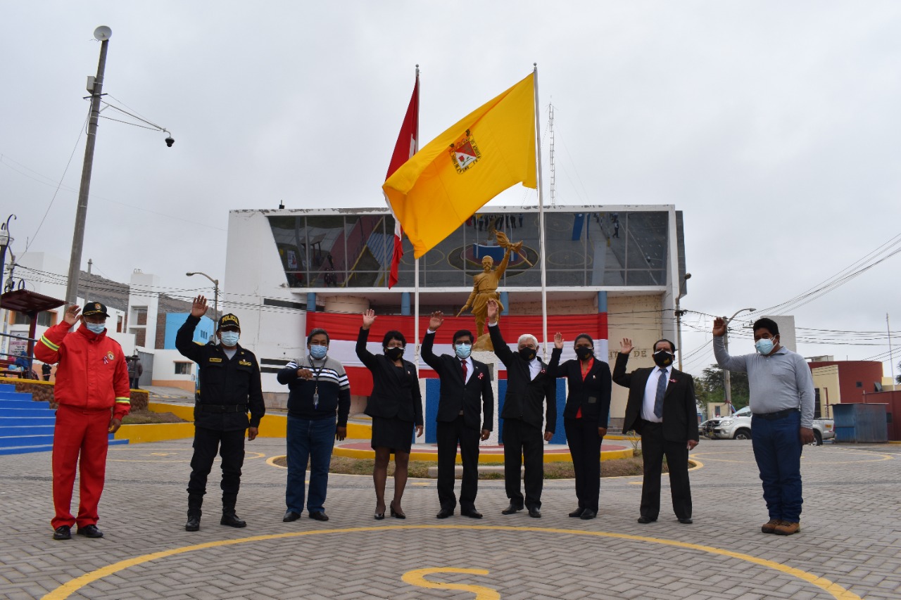 Ceremonia por el Bicentenario del Perú