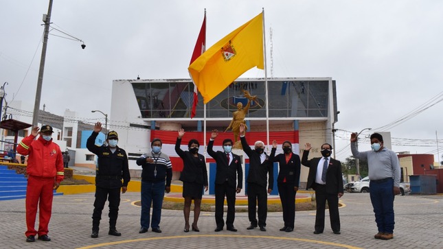 Ceremonia por el Bicentenario del Perú