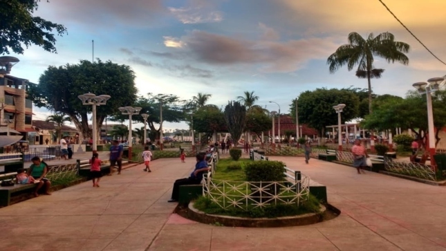 Imagen JPG de la plaza de Loreto.