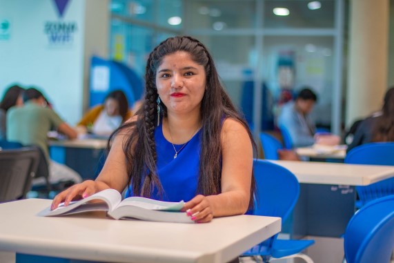 Talentos de Pronabec podrán postular a Beca Perú para
