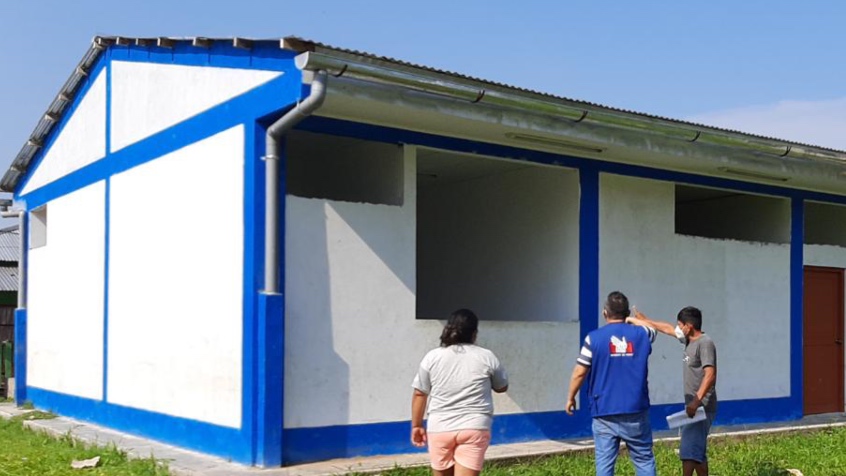 Foto de centro de salud en construcción