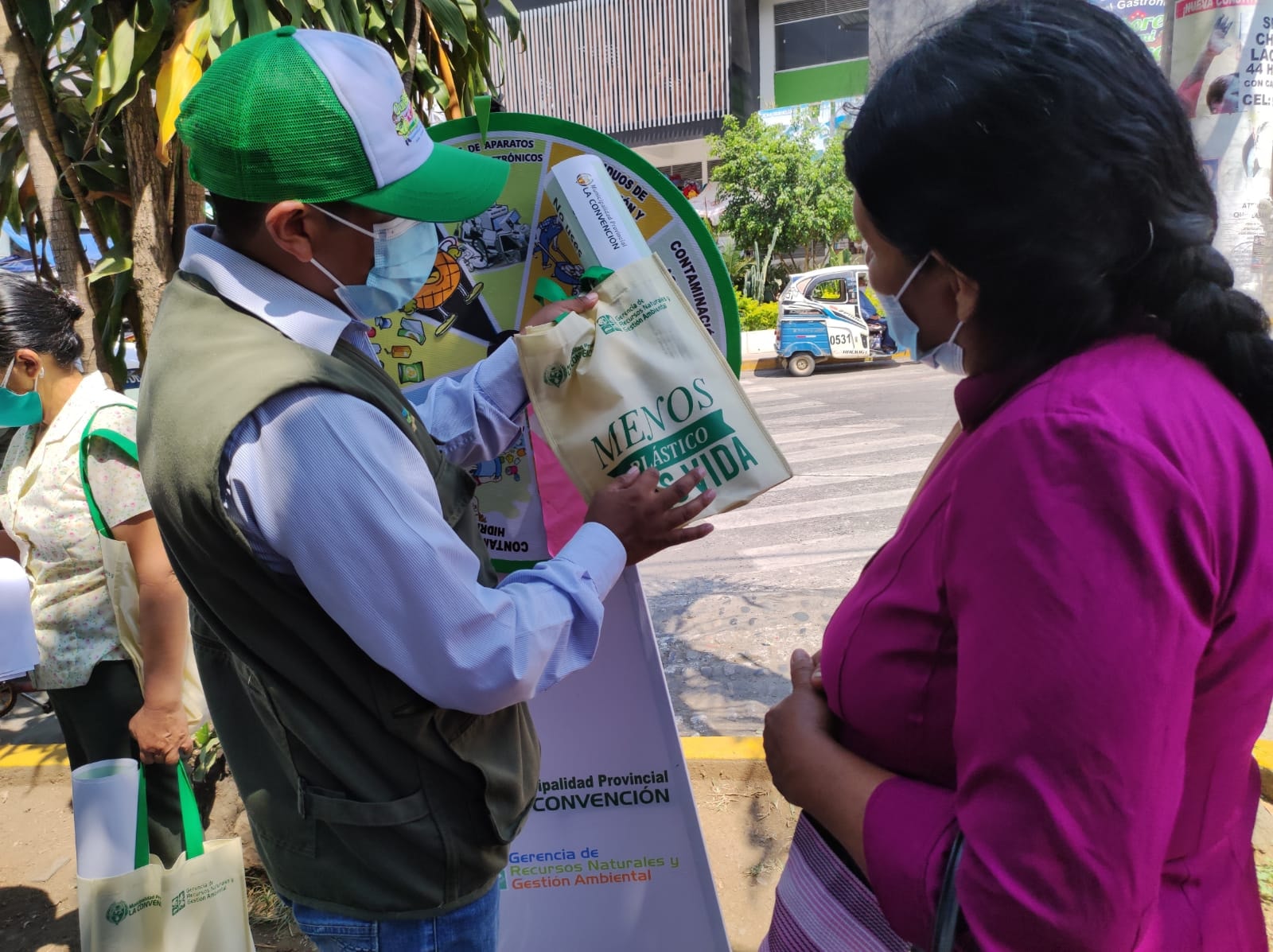 Sensibilización de reducción del uso de plástico de un sólo uso