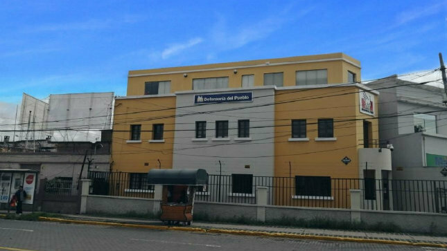 Foto de fachada de oficina defensorial