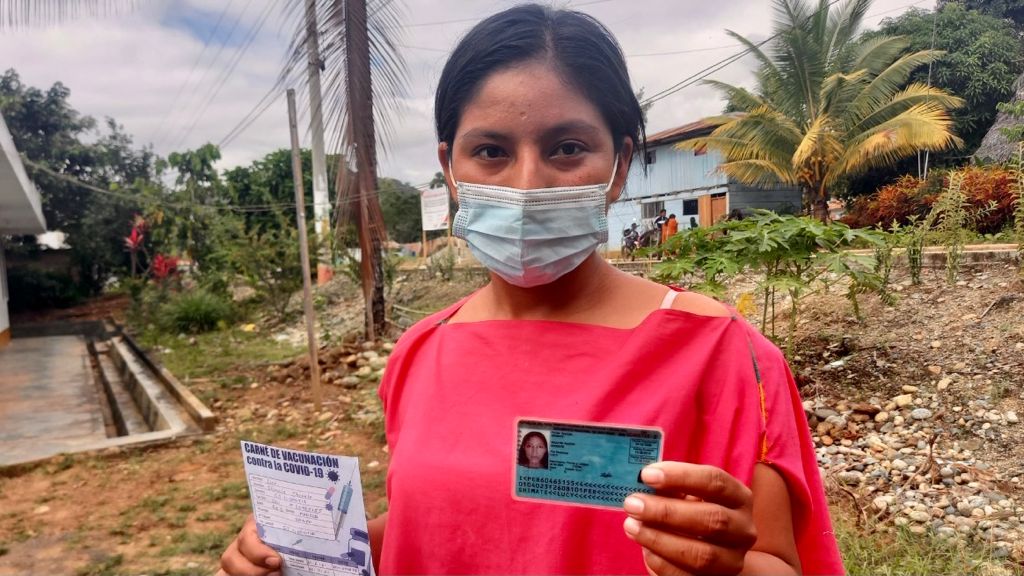 Personal de salud recorre las comunidades nativas de Junín para aplicar segundas dosis contra la COVID-19