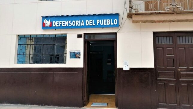 Foto de fachada de oficina defensorial