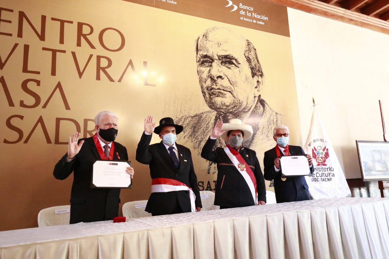 Ministerio de Cultura entregó reconocimiento Personalidad Meritoria de la Cultura en Tacna