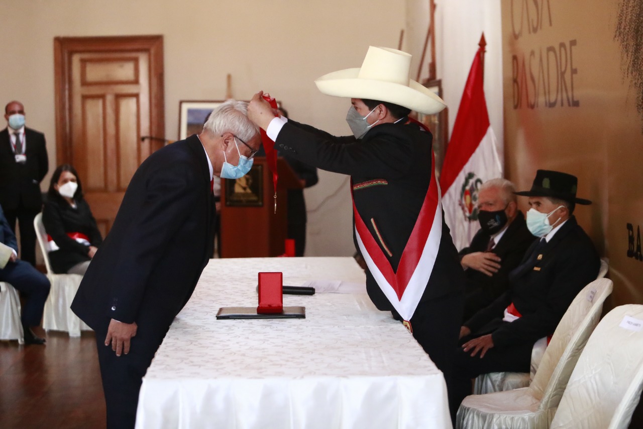 Ministerio de Cultura entregó reconocimiento Personalidad Meritoria de la Cultura en Tacna