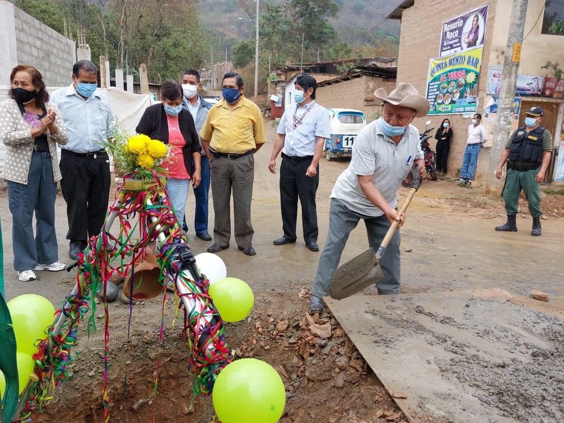 Primera Piedra del Mejoramiento del servicio de la transitabilidad vehicular y peatonal de la vía principal de Macamango