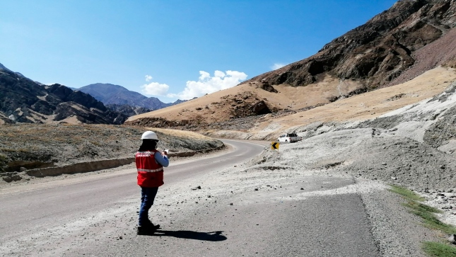 Auditores de Contraloría realizaron servicio de control concurrente al mejoramiento vial de la carretera Moquegua Omate Arequipa, detectando pagos en exceso superior a los 6 millones de soles