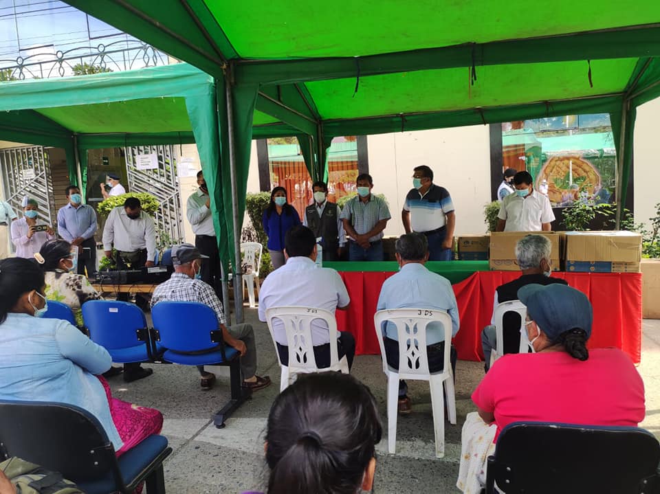 MPLC en convenio con la Red de Servicios de Salud La Convención entregaron kit de mascarilla a personas vulnerables