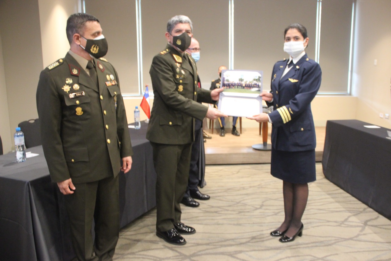 Cecopaz organizó Seminario "Mujer, Paz y Seguridad" y Curso de Francés Técnico para Operaciones de Paz