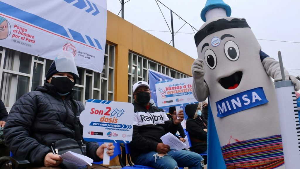 Ministerio de Salud lleva la estrategia ¡Vamos a tu encuentro, vacúnate ya! llega a los centros de salud de la Diris Lima Sur