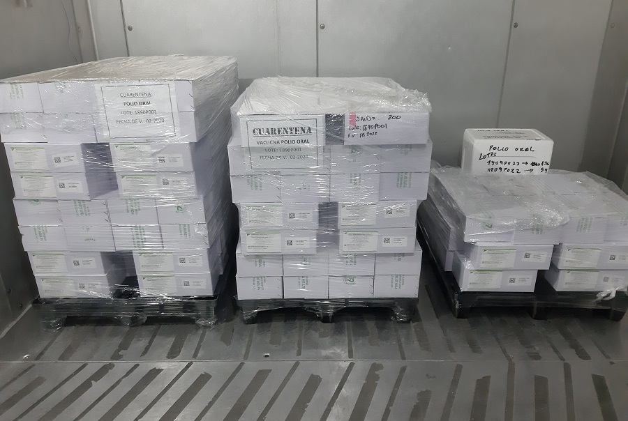 Las 800 mil dosis de vacunas Antipoliomielíticas (vía oral) bivalente tipo 1 y 3 están en el Almacén de Productos Termosensibles del Cenares.