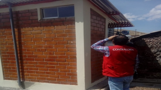Auditores de Contraloría investigaron la obra “Mejoramiento y ampliación del sistema de agua e instalación del servicio de saneamiento en los barrios de Huertapuquio y La Libertad” del distrito de Yanacancha, provincia de Chupaca (Junín)