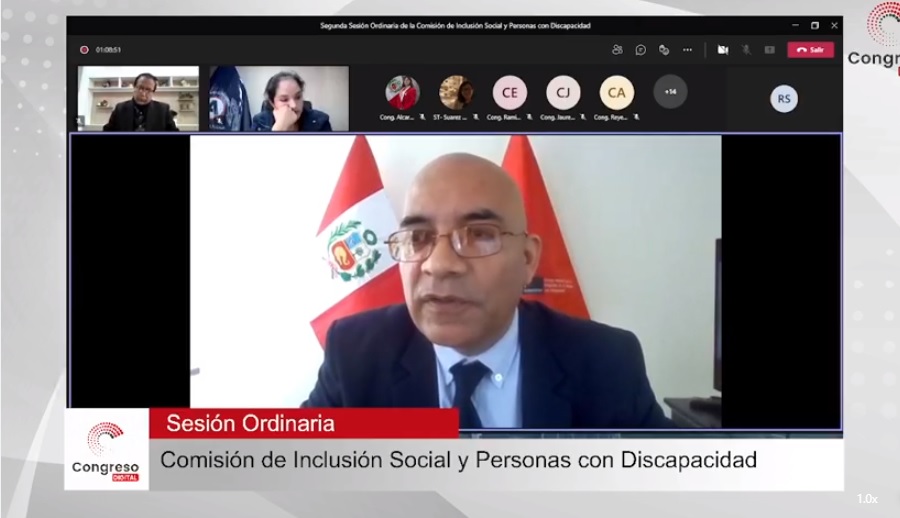 Presidente del Conadis, Marco Antonio Gamarra LA Barrera en la Comisión de Inclusión Social y Personas con Discapacidad del Congreso de la República en presentación virtual