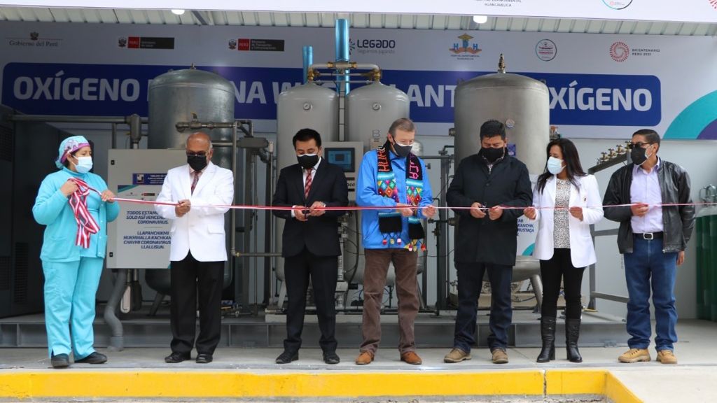 Planta de oxígeno medicinal es puesta en funcionamiento en el Hospital Departamental de Huancavelica