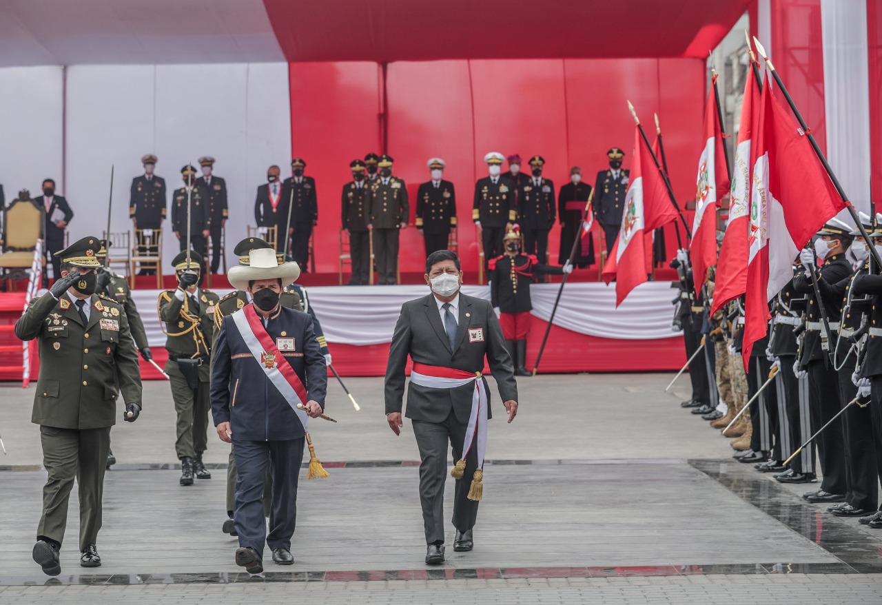 Jefe de Estado presidió ceremonia por el Día de las Fuerzas Armadas