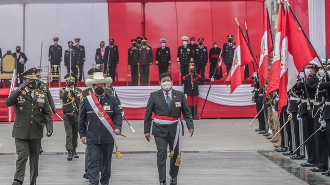 Jefe de Estado presidió ceremonia por el Día de las Fuerzas Armadas