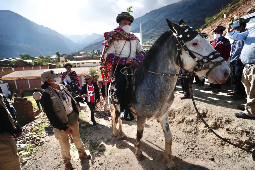 “Con este gobierno las comunidades indígenas serán escuchadas”, afirmó Ciro Gálvez en Ayacucho