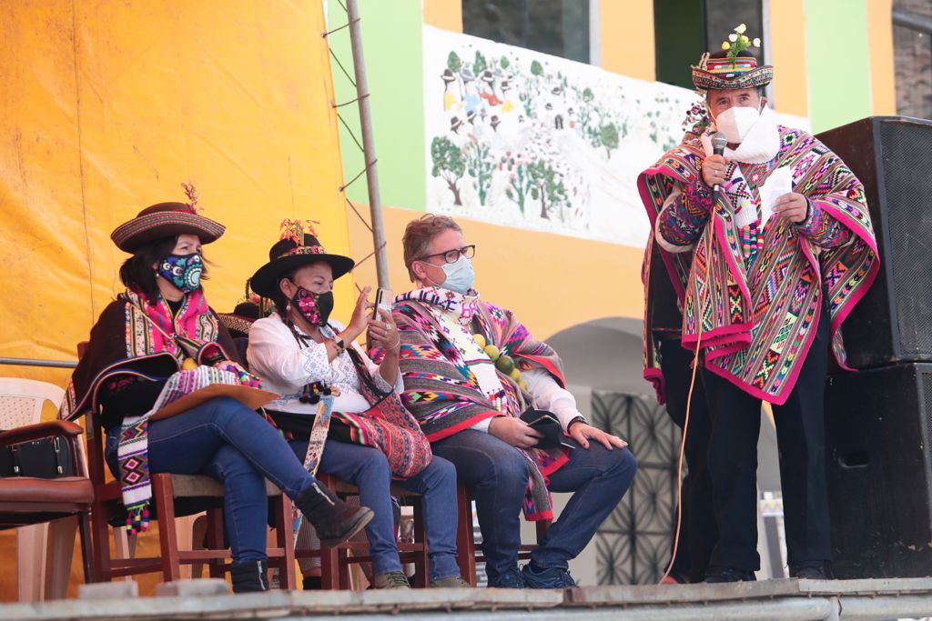 “Con este gobierno las comunidades indígenas serán escuchadas”, afirmó Ciro Gálvez en Ayacucho