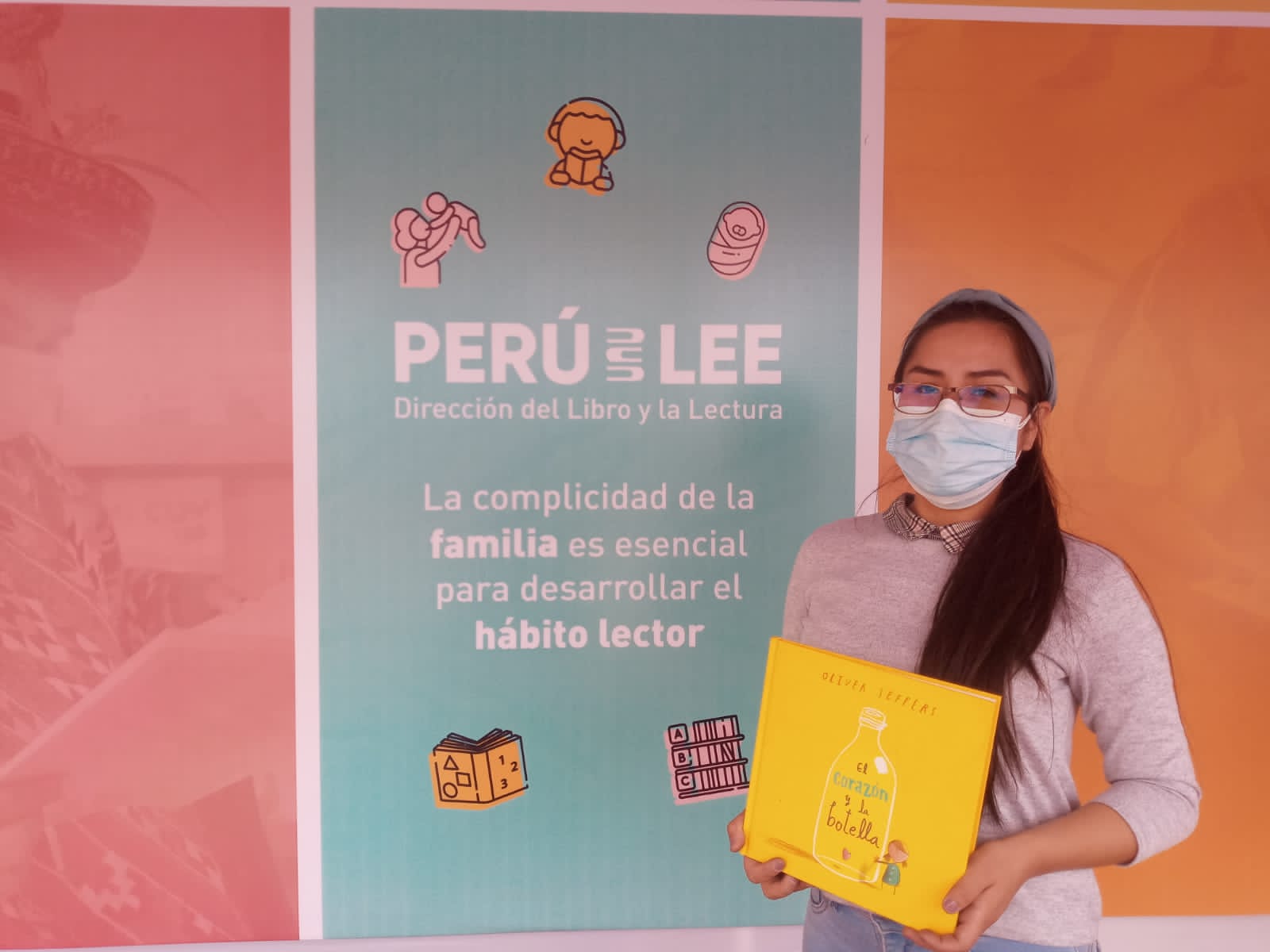 Ministerio de Cultura participa en la Feria de Libro Ate Bicentenario con sala de literatura infantil