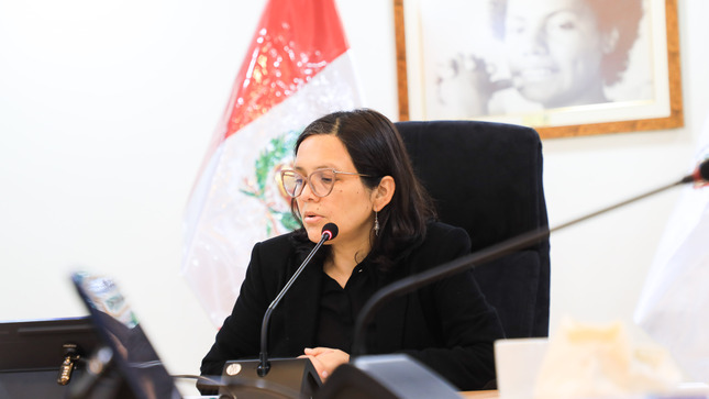 Ministra de la mujer y poblaciones vulnerables, Anahí Durand Guevara.