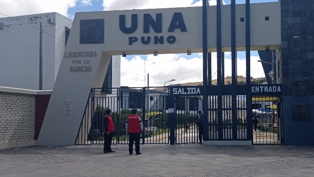 Contraloría alertó riesgo de pérdida de S/ 170 mil por no distribuir chips con Internet