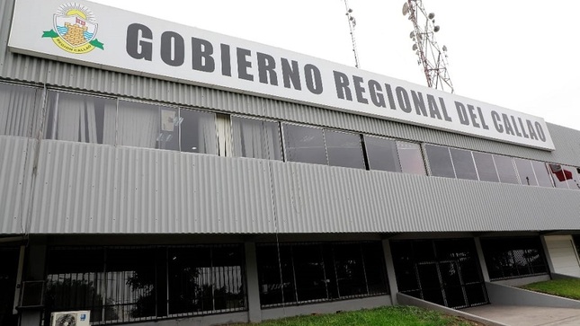 En el Gobierno Regional del Callao se detectaron irregularidades en la contratación de nueve entrenadores y doce supervisores deportivos para realizar actividades físicas, deportivas y recreativas dirigidas a niños y adolescentes, de manera presencial durante la pandemia por COVID-19. 