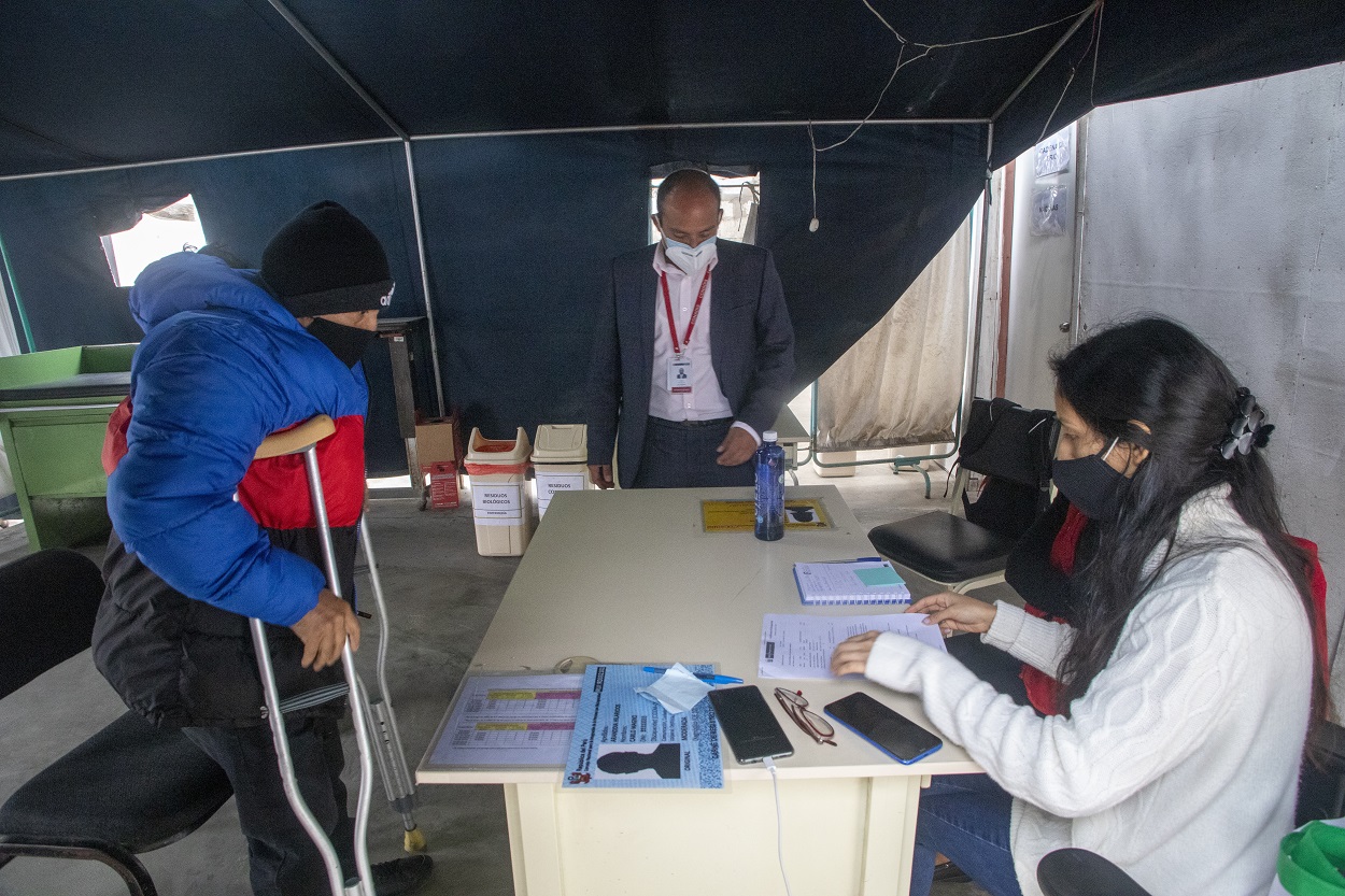 Presidente del Conadis y  autoridades  del Centro de salud de VMT y OMAPED  participan en la Campaña de certificación de personas con discapacidad 