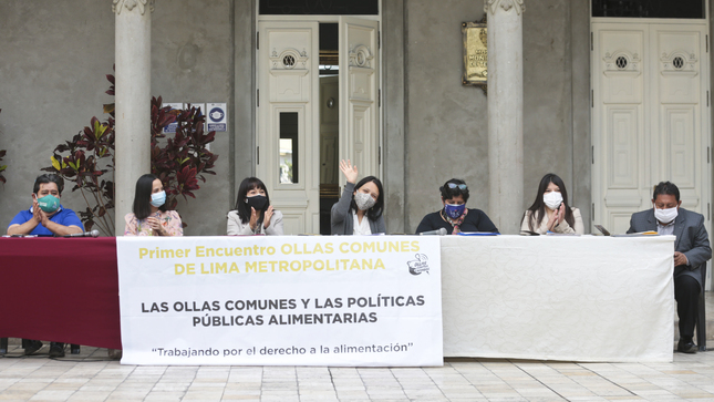 Reconocimiento a ollas comunes.