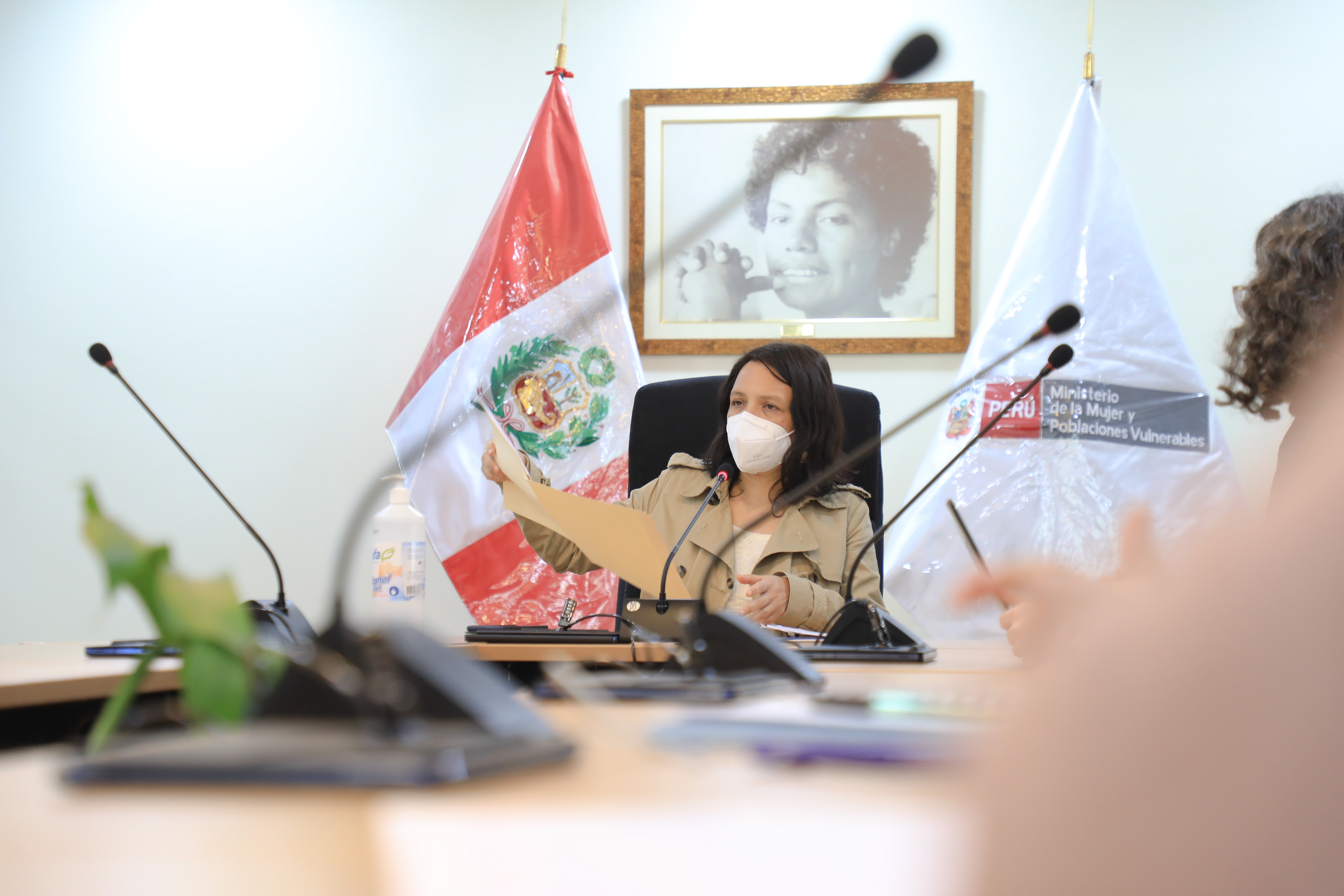 Ministra Anahí Durand se reúne con mujeres víctimas de esterilizaciones forzadas