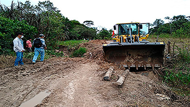 Mejoramiento de trocha carrozable en la zona de Nuevo Progreso