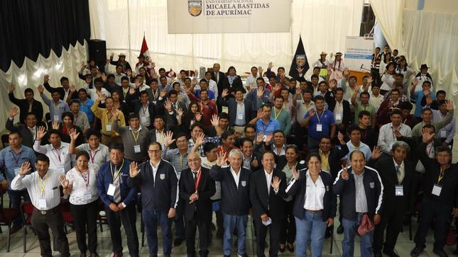 Taller de inducción para las autoridades ediles electas de Apurímac