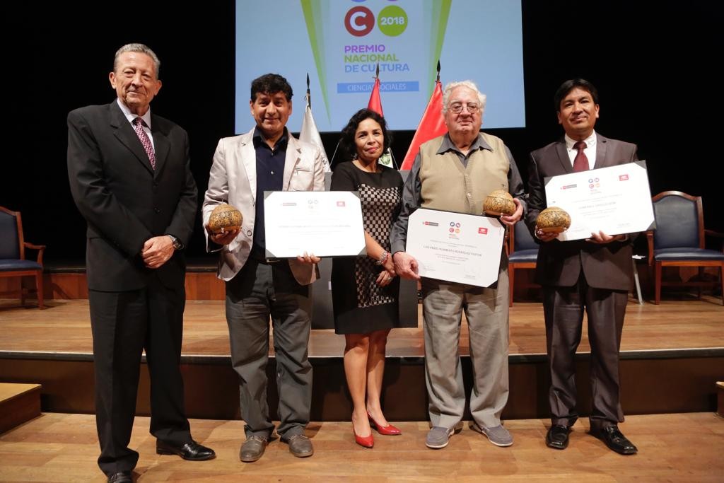 Ministra Balbuena entrega Premio Nacional de Cultura 2018