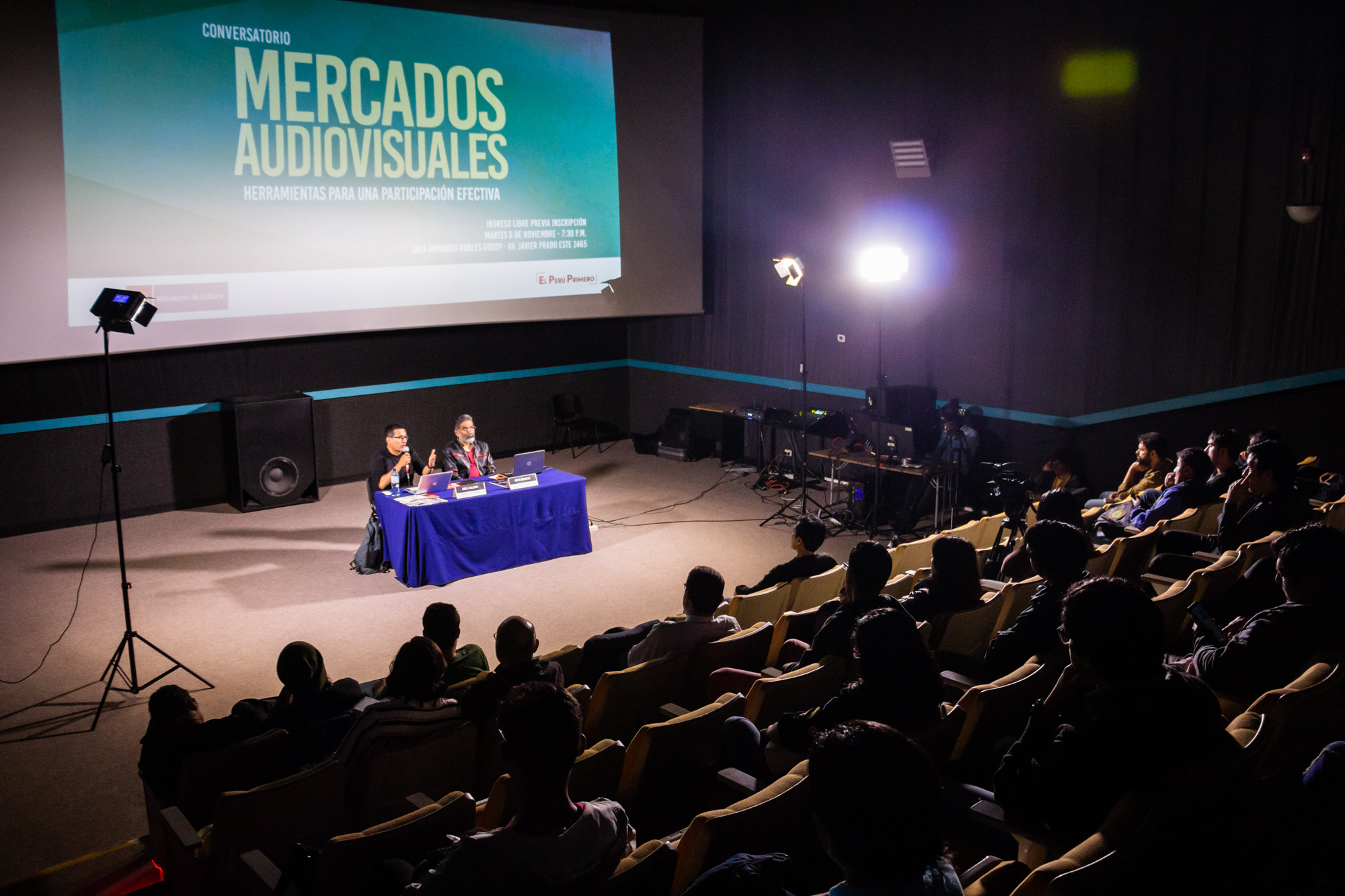 Fotografía del conversatorio Mercados Audiovisuales - Herramientas para una participación efectiva.