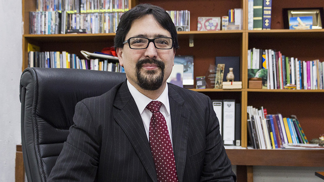 Fotografía de Pierre Emile Vandoorne, director de la Dirección del Audiovisual, la Fonografía y los Nuevos Medios, del Ministerio de Cultura.