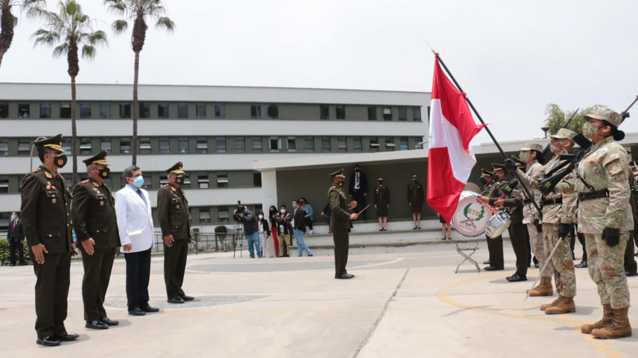 Más de 9 mil profesionales de primera línea de las Fuerzas Armadas y la PNP recibirán dosis de refuerzo