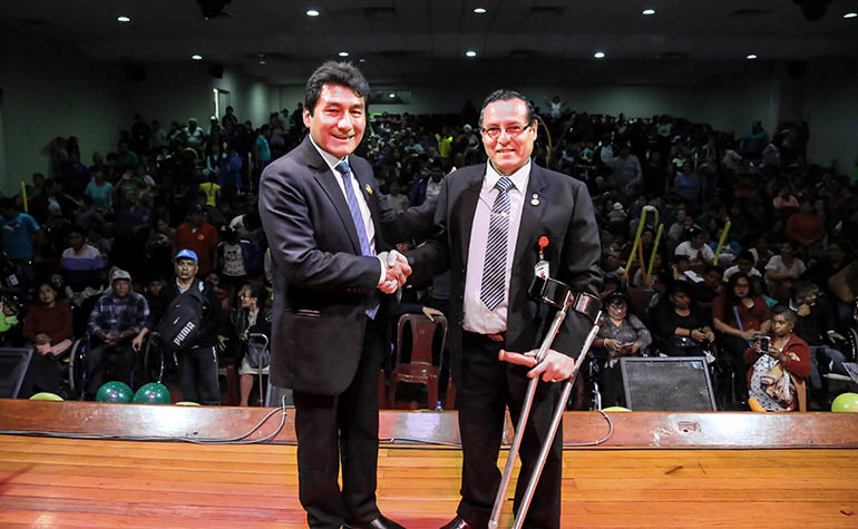 Presidente del Conadis, Darío Portillo Romero y el Alcalde electo de Ate Vitarte, Edde Cuéllar.